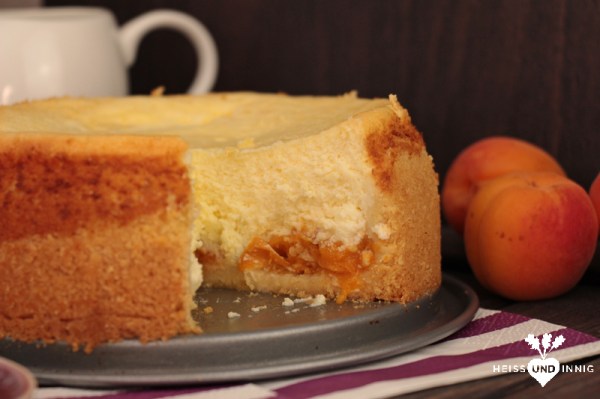Frisch und sommerlich: Aprikosen-Käsekuchen